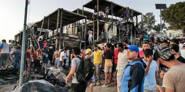 Απαραίτητοι γιατροί, διερμηνείς και μια μονάδα Υγείας στο ΚΥΤ Μόριας