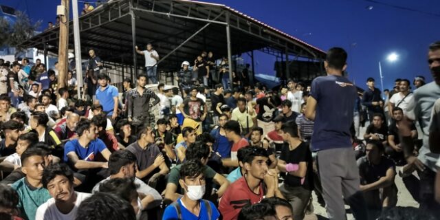 Γιατροί του Κόσμου: Ζήτημα ζωής και θανάτου η μεταφορά προσφύγων στην ενδοχώρα