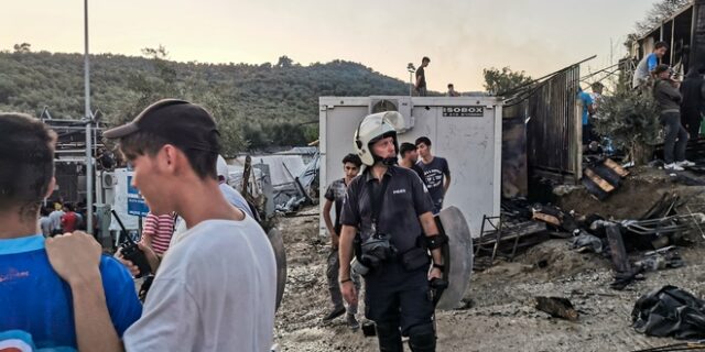 Μόρια: Δεν υπάρχει νεκρό μωρό σύμφωνα με την ΕΛΑΣ – Από βραχυκύκλωμα η φωτιά