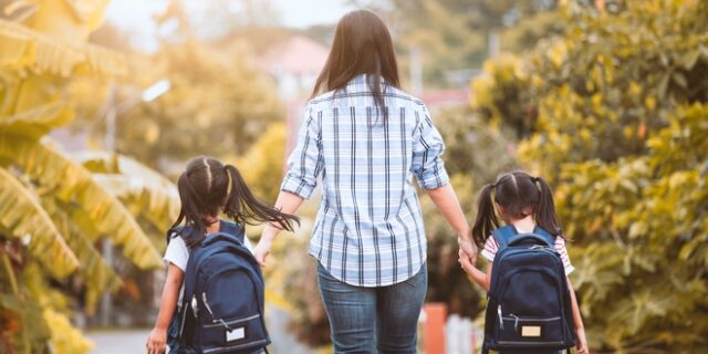 ΕΦΚΑ: Επίδομα μητρότητας και σε ασφαλισμένες του πρώην ΟΑΕΕ
