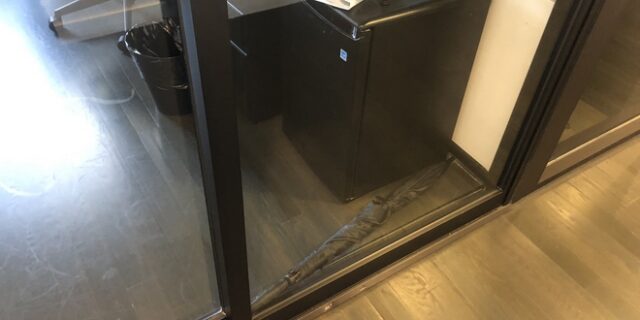 Μία ομπρέλα ήταν ο λόγος που δεν μπορούσε να δουλέψει μία εταιρεία