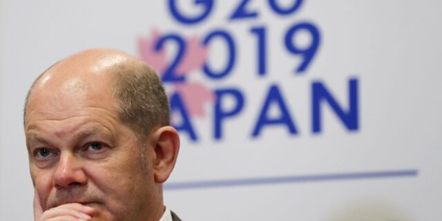 Σολτς: “Η Γερμανία σε θέση να αντιμετωπίσει μία πιθανή οικονομική κρίση”