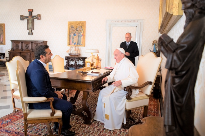 Η αφιέρωση του Πάπα Φραγκίσκου στον Αλ. Τσίπρα