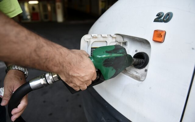 Γεωργιάδης: Έλεγχοι για τις τιμές στα βενζινάδικα – Θα επιβληθούν πρόστιμα