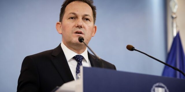 Πέτσας: Απαράδεκτα φαινόμενα χαλάρωσης μας οδήγησαν σε αυστηρότερα μέτρα
