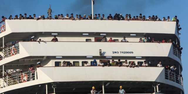 Λέσβος: 600 πρόσφυγες αποχωρούν μέχρι την Κυριακή