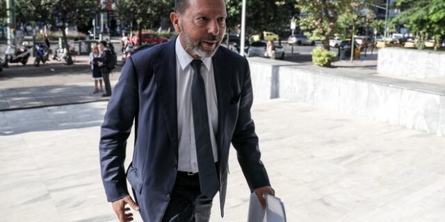 Novartis: Κατάθεση Στουρνάρα στον Άρειο Πάγο