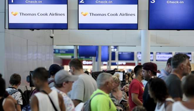 Χρεοκοπία Thomas Cook: Για στήριξη του τουριστικού κλάδου δεσμεύτηκε ο Θεοχάρης