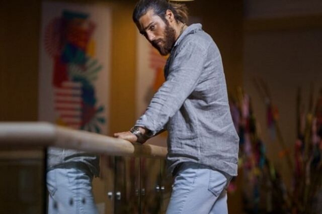 Can Yaman: Πέντε πράγματα που πρέπει να ξέρεις για τον “Φτερωτό Θεό”