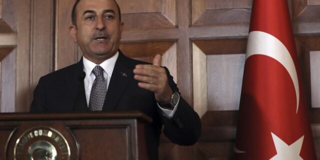 Τσαβούσογλου: Οι Κούρδοι απελευθέρωσαν τζιχαντιστές για να μας πολεμήσουν