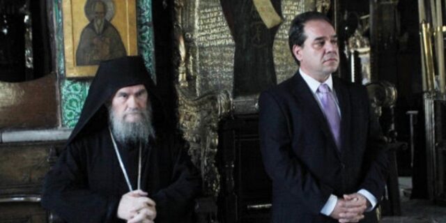 Η Ιερά Κοινότητα αναγνωρίζει την προσφορά Δήμτσα στη διοίκηση του Αγίου Όρους