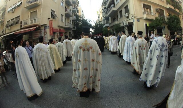 Η απάντηση της Ιεράς Συνόδου για την απαγόρευση των λιτανειών