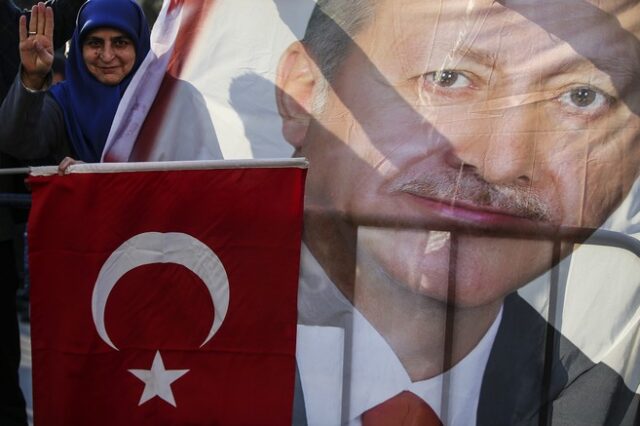 Τουρκία: Κάτω από 30% τα ποσοστά του ΑΚΡ – Η μεγαλύτερη “βουτιά” στα τελευταία 17 χρόνια