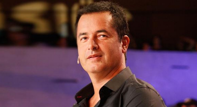Σοβαρό τροχαίο για τον Ατζούν Ιλιτζαλί – Γλίτωσε από θαύμα