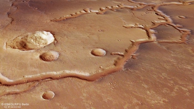 ESA: Στον Άρη κάποτε κυλούσαν μεγάλα ποτάμια