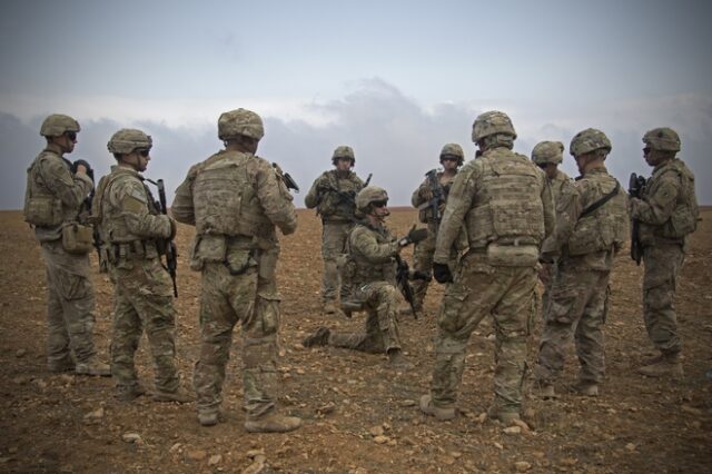 ΗΠΑ: Άλλοι 3.000 στρατιώτες και οπλικά συστήματα στη Σ. Αραβία
