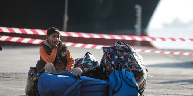 Βουλή: Κόντρες στην αρμόδια επιτροπή για το άσυλο