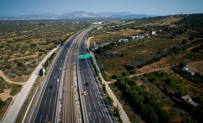 Τροχαίο στην Αττική Οδό: Μποτιλιάρισμα στο ρεύμα προς Ελευσίνα