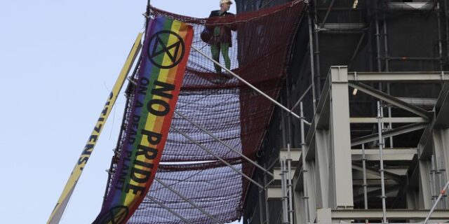 Βρετανία: Διαδηλωτής σκαρφάλωσε στο Μπιγκ Μπεν