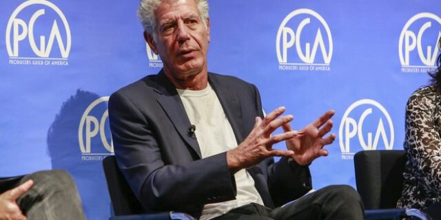 Ο Άντονι Μπουρντέν είχε βοηθήσει να δημοσιοποιηθούν οι αποκαλύψεις για τον Χάρβεϊ Γουάινστιν