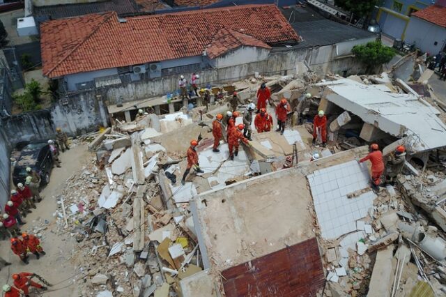 Βραζιλία: 5 νεκροί από την κατάρρευση πολυκατοικίας – Ακόμη 5 άνθρωποι αγνοούνται