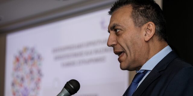 Βρούτσης: Μέσα στον Οκτώβριο τα αναδρομικά
