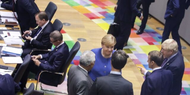 “Ανοιχτή” σε παράταση του Brexit η ΕΕ – Περιμένει την επιστολή Τζόνσον