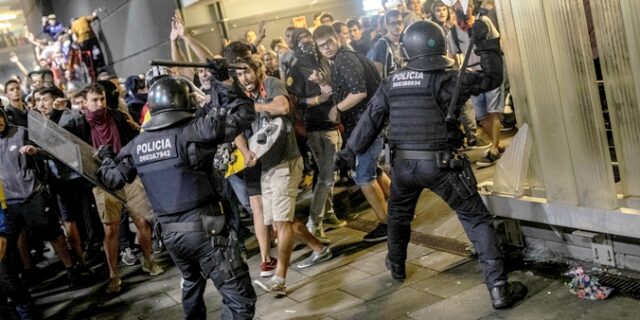 Καταλονία: Διαδηλωτής έχασε το μάτι του από πλαστική σφαίρα