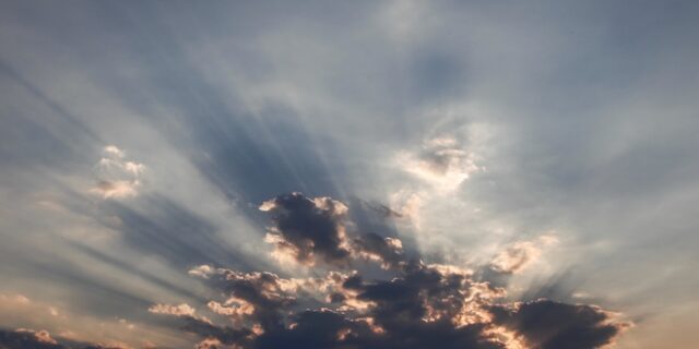 Τοπικές ομίχλες το πρωί της Τρίτης – Εξασθενούν οι βοριάδες