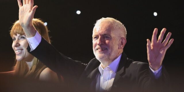 Brexit: Οι Εργατικοί θα αποφασίσουν για τις εκλογές αφού απαντήσει η ΕΕ στο αίτημα για αναβολή