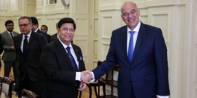 Δένδιας: Η Τουρκία να τηρήσει τις διεθνείς της δεσμεύσεις