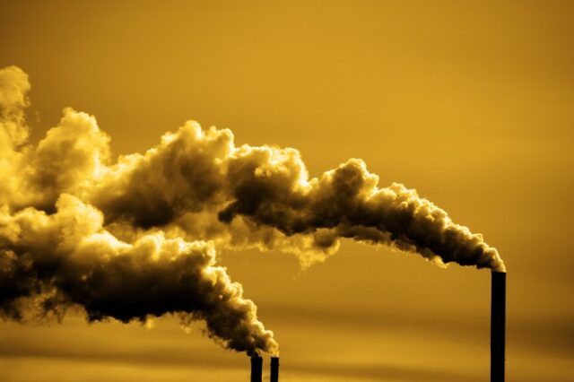 Οι 20 εταιρείες που ευθύνονται για πάνω από το ένα τρίτο των παγκόσμιων εκπομπών άνθρακα