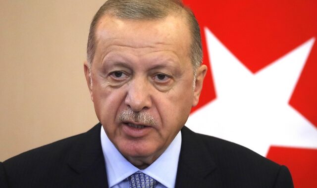 Νέες απειλές Ερντογάν: Θα κάνουμε το καθήκον μας, αν δεν τηρηθούν οι συμφωνίες με ΗΠΑ και Ρωσία