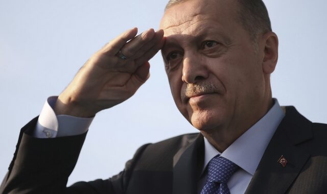 Ερντογάν: Η Δύση τάσσεται υπέρ των τρομοκρατών