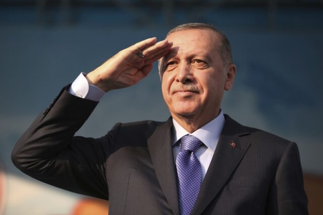 Η Τουρκία διαψεύδει ότι εμπόδισε την αποχώρηση των κουρδικών συριακών δυνάμεων από τη Συρία