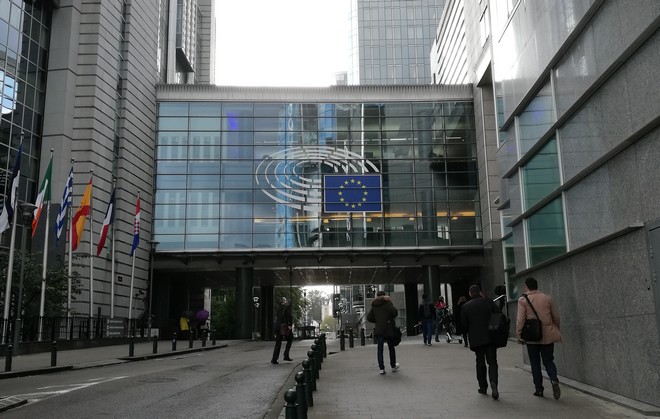 Προσφυγικό: Το ΕΚ καταδικάζει τις πιέσεις της Τουρκίας, ζητά κοινό σύστημα ασύλου