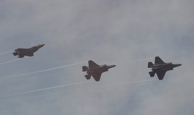 Μειωμένο κόστος για τα αεριωθούμενα F-35 – Πιο πιθανή η αγορά πολεμικών αεροσκαφών
