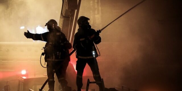 Τραγωδία στη Γλυφάδα: Γυναίκα εντοπίστηκε νεκρή μετά από φωτιά σε διαμέρισμα