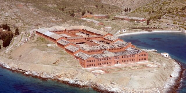 ΚΚΕ: Στις 12 Οκτωβρίου η αποκάλυψη μνημείου στη Γυάρο