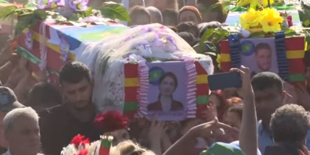 Για τους Κούρδους ο φόνος της Εβρίν Χαλάφ αποτελεί το σύμβολο της προδοσίας τους από τις ΗΠΑ