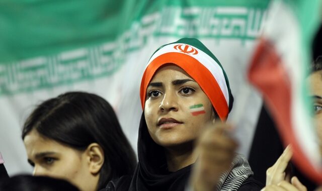 Ιράν: Για πρώτη φορά εδώ και 40 χρόνια, 3.500 γυναίκες θα δουν ποδόσφαιρο