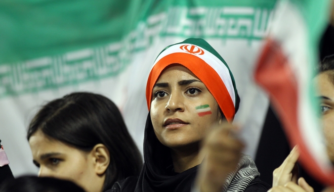 Ιράν: Για πρώτη φορά εδώ και 40 χρόνια, 3.500 γυναίκες θα δουν ποδόσφαιρο