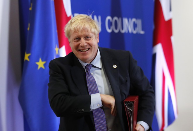 Brexit: Συμφωνία ναι μεν, αλλά… Πλειοψηφία στη Βουλή αναζητά ο Τζόνσον