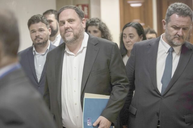 Στη φυλακή εννιά αυτονομιστές Καταλανοί ηγέτες