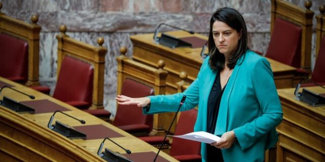 Αναστέλλεται η λειτουργία των 38 νέων πανεπιστημιακών τμημάτων
