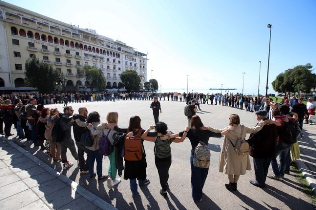 Η δημοκρατία είναι θεραπευτική