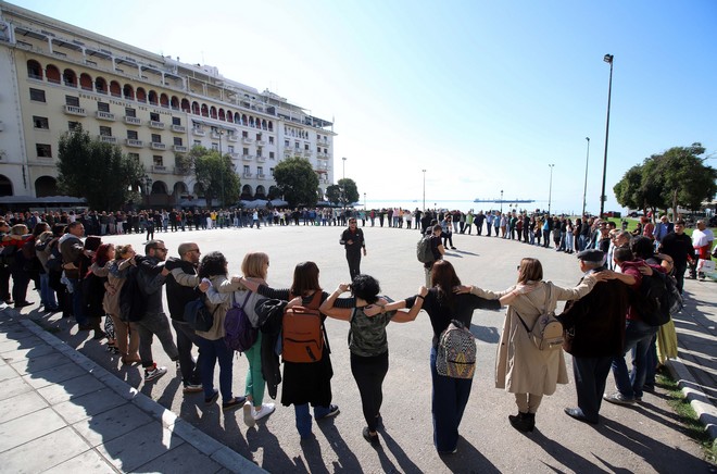 Η δημοκρατία είναι θεραπευτική