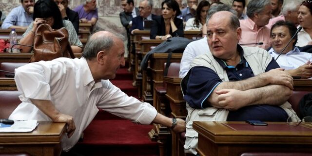 Γιατί φοβάται ο ΣΥΡΙΖΑ τη ψήφο των αποδήμων;