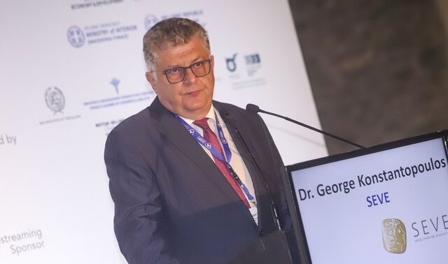 Κωνσταντόπουλος: Να επενδύσουν στην Ελλάδα οι επιχειρήσεις που έβγαλαν τα κεφάλαιά τους στο εξωτερικό