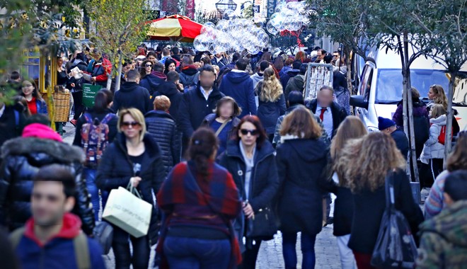 Η “βόμβα” του δημογραφικού: Ελλάδα των γερόντων – Μόνο το 2018 μειώθηκε ο πληθυσμός κατά 33.857